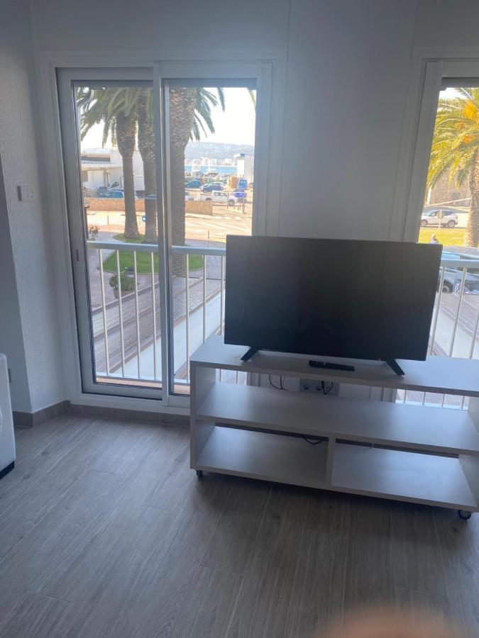 Loft Amb Vistes Al Mar By Apartaments La Catifa Паламос Екстериор снимка